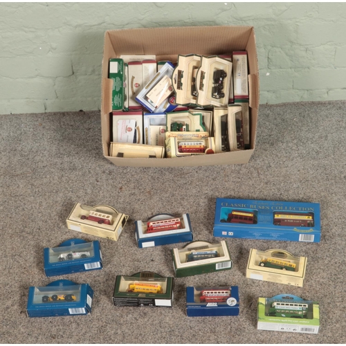 255 - A box of assorted diecast vehicles of mainly Days Gone and Oxford Die-Cast, Rolls Royce, etc.