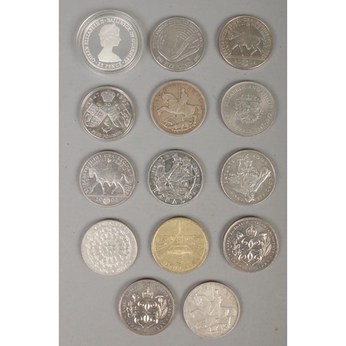 499 - A qauntity of mostly five pound commemorative coins. Includes 1805-2005 Trafalgar, Queen Mother, etc... 