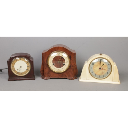 442 - A collection of bakelite clocks to include Smiths and Metamec examples.