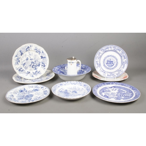 198 - A collection of mainly Nineteenth century blue and white pottery, together with a Cauldon China milk... 