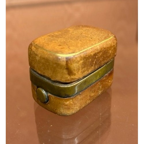 530 - A quantity of travelling inkwells including violin case, wooden turned and leather examples together... 