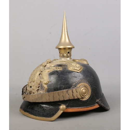 176 - An Imperial German Wurttemberg infantry officers pickelhaube.