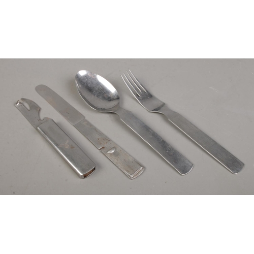 187 - A German Third Reich military field cutlery set.