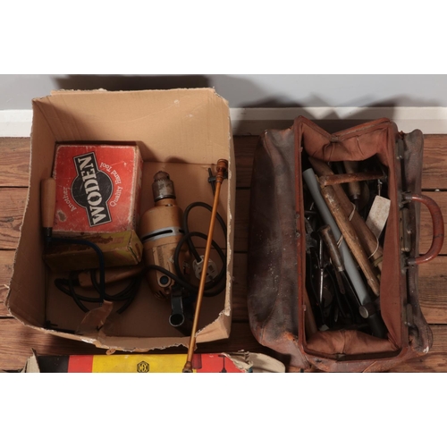 419 - A box and a bag of tools. Includes Black & Decker drill, garden sprayers, saws, etc.