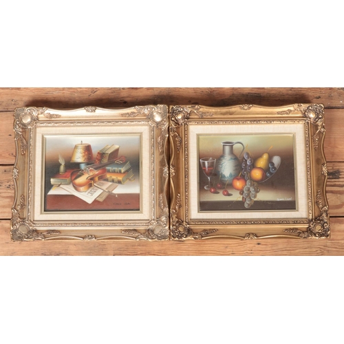 488 - A pair of still life oil on canvas by Frank Lean, signed bottom right. 

Frame 39x34cm