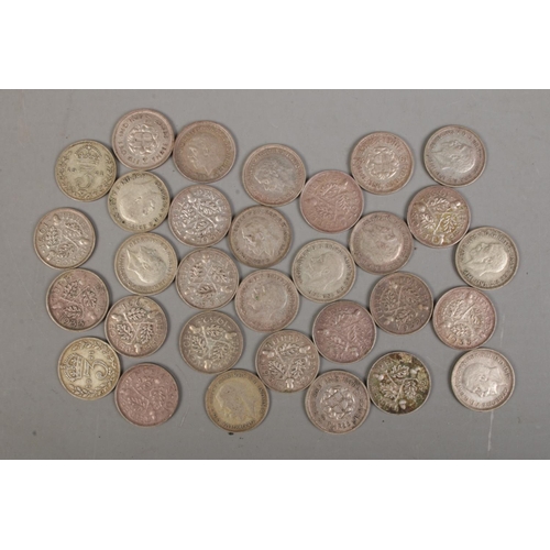 506 - A quantity of pre 1947 British three pence coins, 43.5g