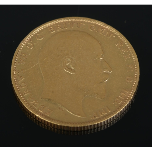 445 - A 1903 Edward VII full sovereign. 7.99g.