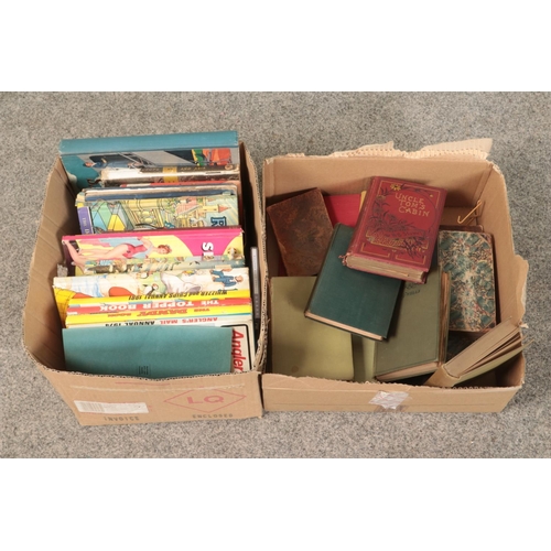 257 - A collection of books and annual including Dandy and Topper annuals aswell as old books such as In T... 