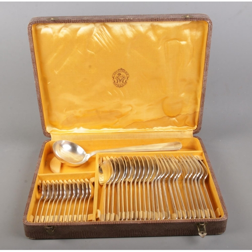 66 - A silver-plated Art Deco set of cutlery in its original canteen, manufactured by the Orfevrerie Apol... 