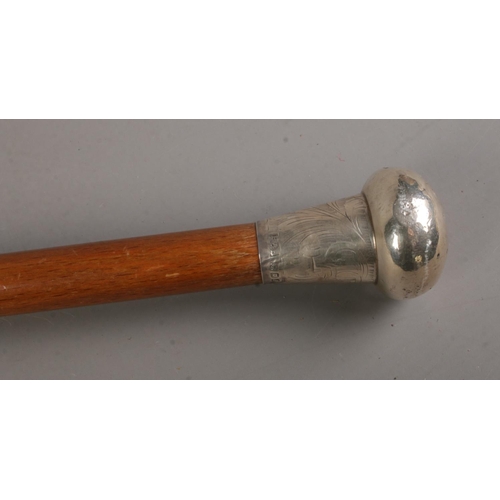 113 - A Hall & Fitzgerald silver topped walking cane hallmarked for London 1924.