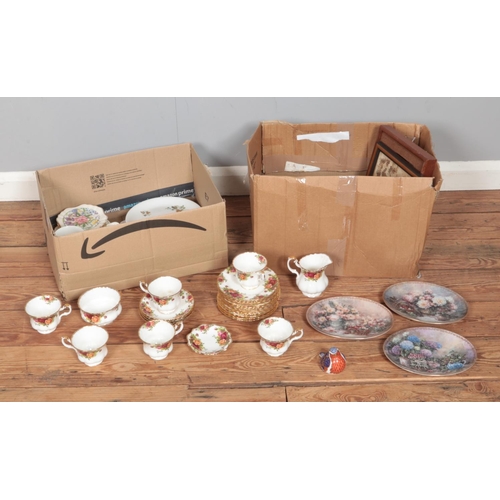 190 - Two boxes of mostly miscellaneous ceramics to include Royal Albert Old Country Roses, Royal Crown De... 