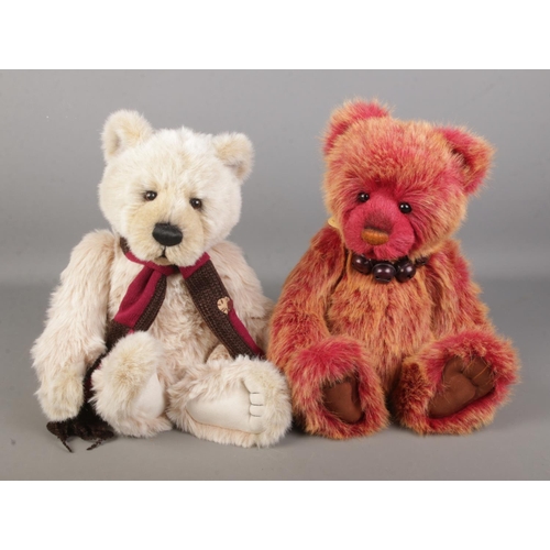 42 - Two Charlie Bears jointed teddy bears Kenny (CB194571) and Taomi (CB104685),
