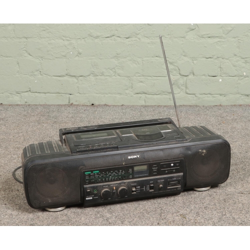 286 - A Sony CFD-60L boombox. Incorporating CD, radio, casette etc.