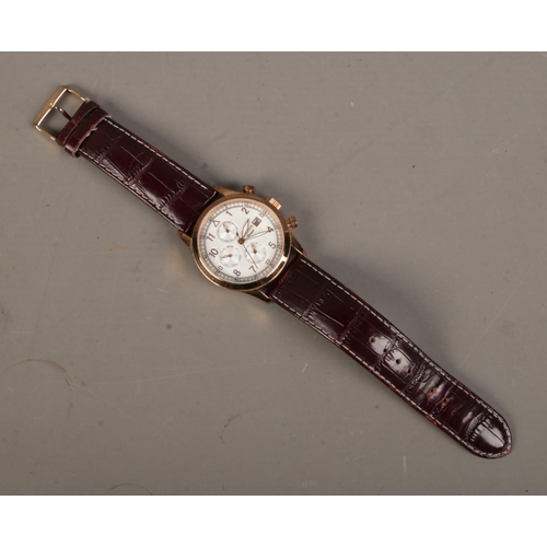 443 - A men's Sekonda Classique automatic chronograph wristwatch on leather strap.