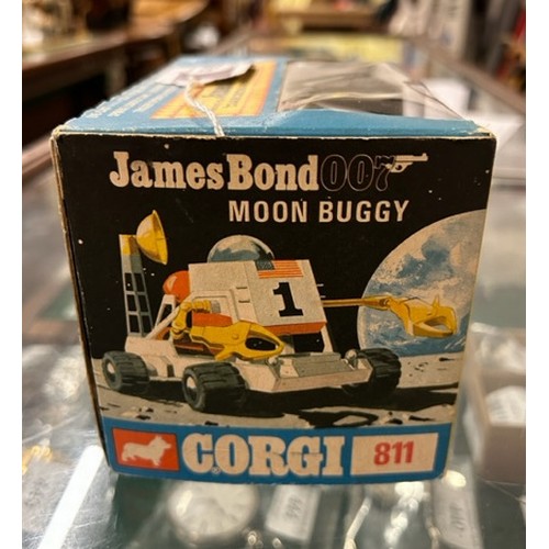 486 - A boxed Corgi 811 diecast model: James Bond 007 'Diamonds are Forever' Moon Buggy with seated James ... 