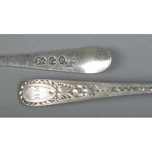 133 - A set of six George III silver tea spoons. Assayed London 1802 by Peter, Ann & William Bateman. 58g.