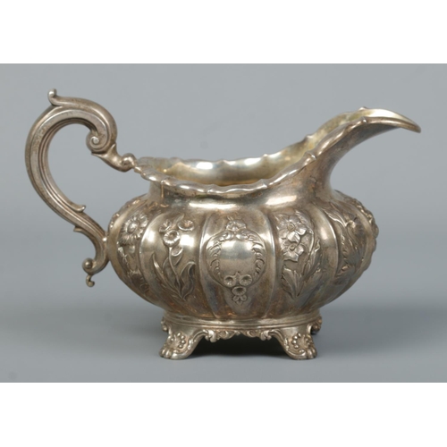 138 - A William IV heavy gauge silver cream jug. Assayed London 1833 by Richard Pearce & George Burrows. 2... 