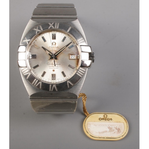 211 - A gents stainless steel Omega Constellation Perpetual Calendar wristwatch. Having baton markers, cen... 