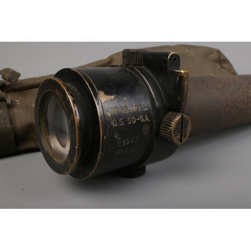 92 - A World War Two tank gun sight No.33. Dated 1942. Length 40cm.