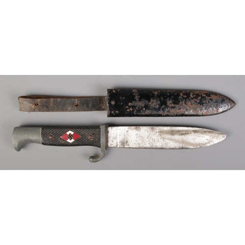 577 - A German Third Reich Hitler Youth knife. The blade stamped RZM M7/80 for Gustav C. Spitzer, Solingen... 