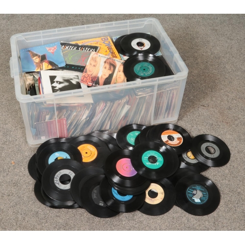 282 - A box of single records. Mostly pop, including Bananarama, Boy George, Doctor & The Medics etc.