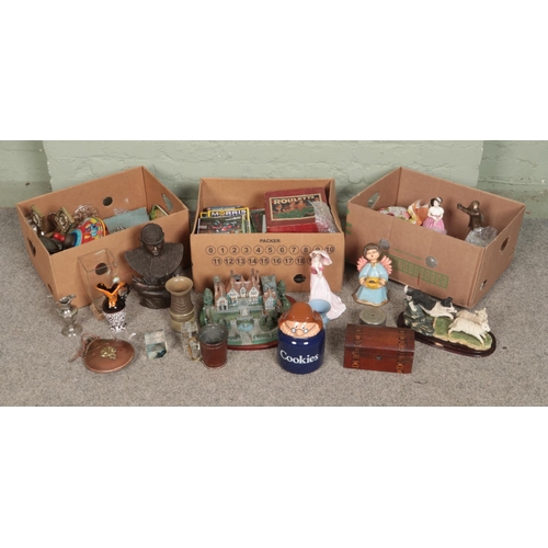 234 - A box of mixed collectables including novelty cookie jar, copper tankard, silver plate items, Chad V... 