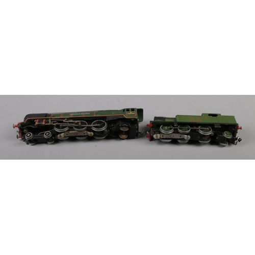 31 - Two boxed Hornby Dublo 00 gauge locomotives to include EDL12 Locomotive B.R Duchess of Montrose 4623... 