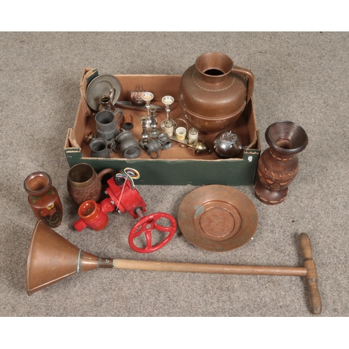 259 - A box of metal and treen. Includes copper vessel, Eastern dish, sprinkler valve, posser etc.