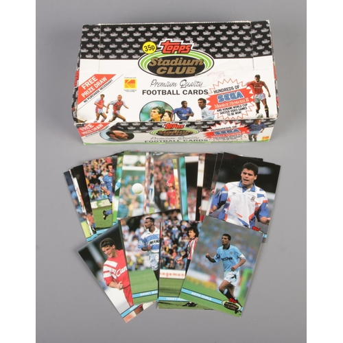 41 - A complete set of Topps 1992 Stadium Club football cards in box.