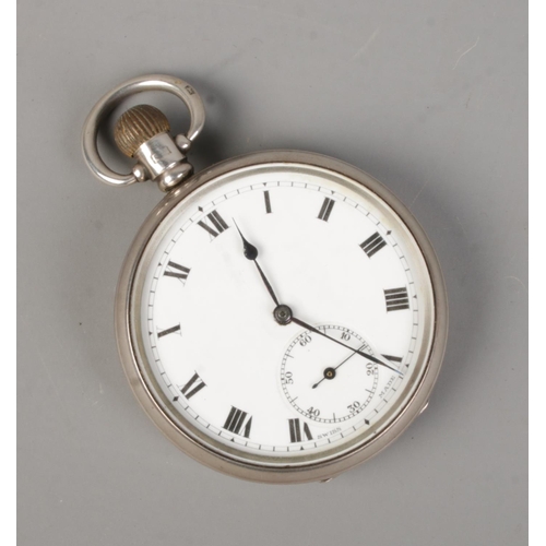 468 - A Victorian silver pocket watch. Assayed Birmingham 1899 by Dennison Watch Case Co.