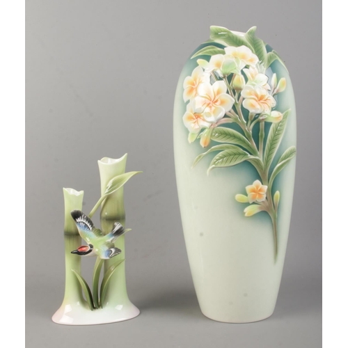 504 - Two pieces of Franz ceramics. Consisting of songbird bud vase (FZ00568) and tall lily vase (FZ00666)... 