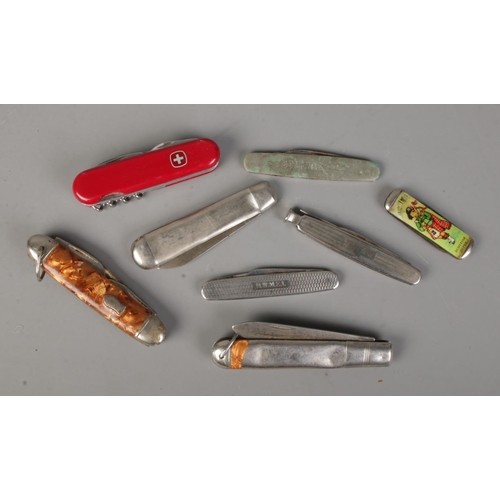 88 - A collection of pen knives. Includes Swiss multi tool, Richards pipe cleaning tool, Himsworth foldin... 