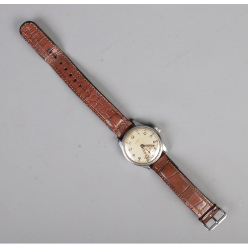 325 - A Unitas ATP Army Trade Pattern WW2 men's manual wristwatch featuring subsidiary running second dial... 