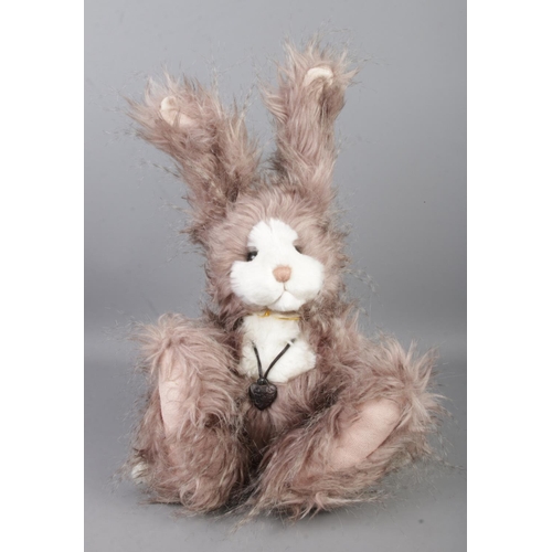 98 - A Charlie Bears jointed bear, Tangle CB141244, exclusively designed by Heather Lyell.  With swing ta... 