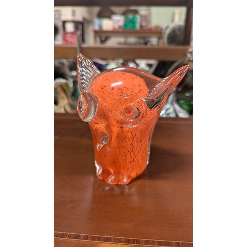 74 - A collection of Murano style art glass including vase, duck, elephant, owl, fruit etc including othe... 