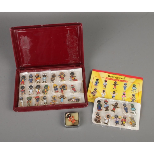 424 - A good collection of Robertson's Golly brooches to include lifeboatman, complete set of 1997 New Gol... 