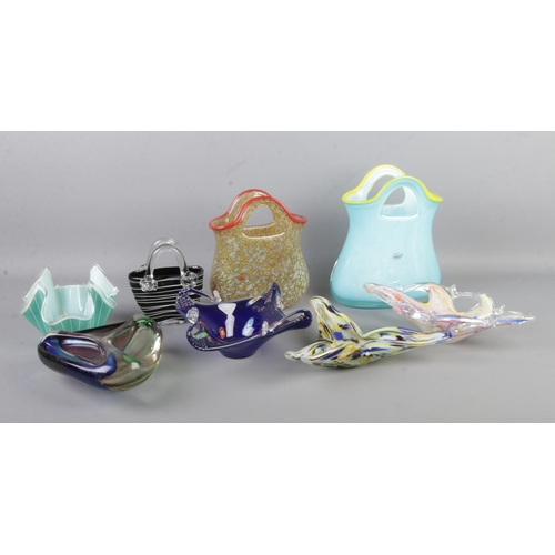 86 - A collection of art glass, to include Sabina handbags, handkerchief vase and 'Splatter' glass triang... 