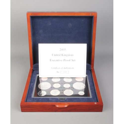 414 - The Royal Mint; A 2005 United Kingdom Executive Proof Set. No. 2999/5000. In case, with certificate.