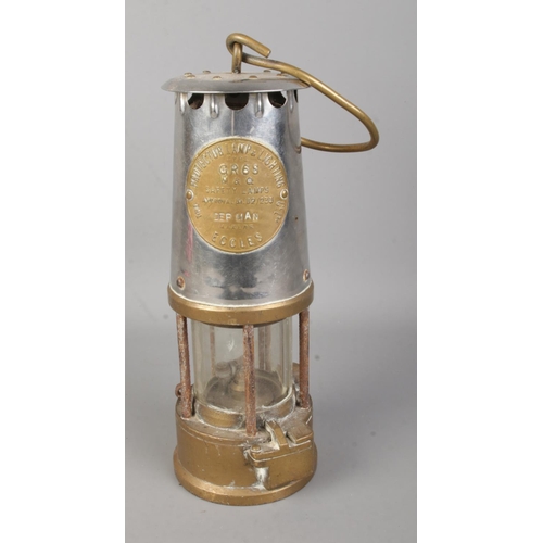 430 - An Eccles Type GR6S miners safety lamp by the Protector Lamp and Lighting Co. Ltd. Stamped Depman.