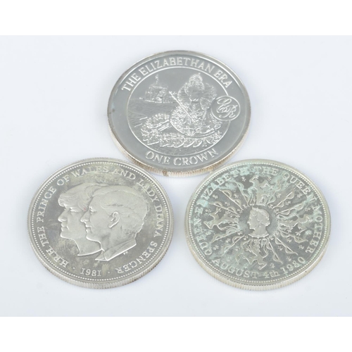 474 - Three Elizabeth II silver coins. Includes twenty five pence 1980 and 1981, and Gibraltar The Elizabe... 