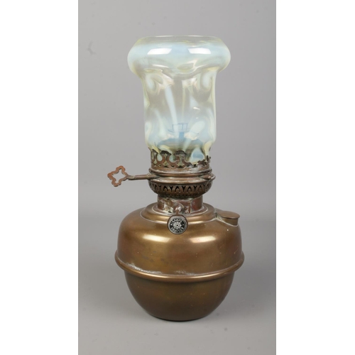 90 - A Veritas oil lamp with vaseline glass shade. Largest opening on shade 9cm.