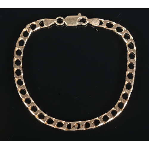 637 - A 9ct gold chain link bracelet 

6.3g
20cm