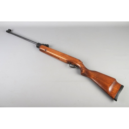 238 - Webley & Scott Hawk MK2 .22 break-barrel air rifle, 17