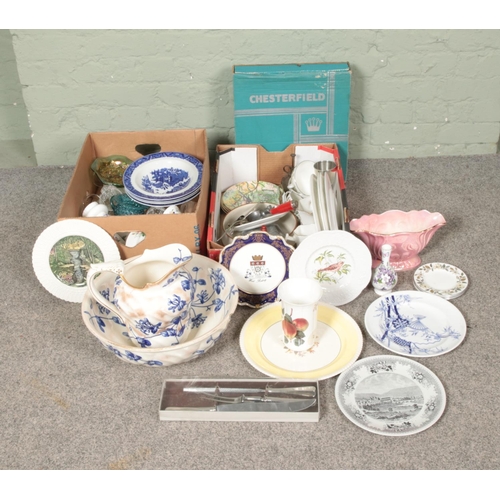 261 - Two boxes of assorted ceramics and glassware to include Wedgwood Beaconsfield, Aynsley, Moore & Co w... 