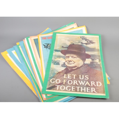 404 - A mixed collection of vintage World War II teacher's printed aids, including 21 military posters (le... 