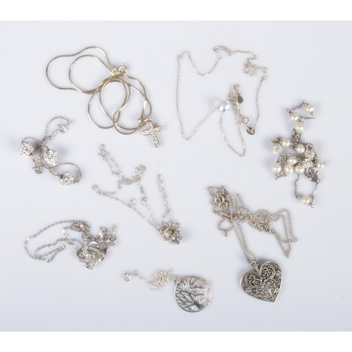 548 - A small quantity of silver necklets and bracelets