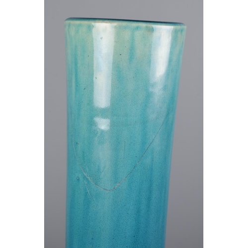 111 - A large Japanese late Meiji/Taisho period Awaji bottle vase in turquoise glaze. Height 59.5cm.