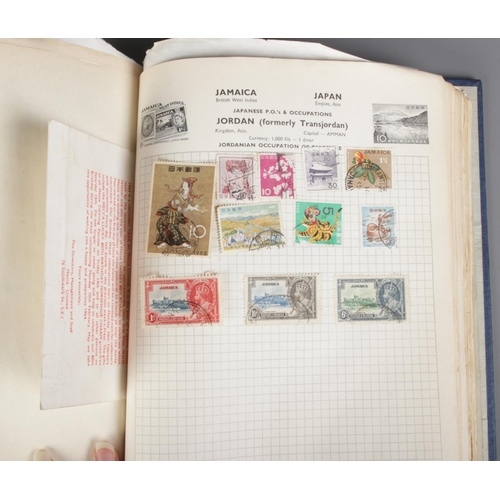 124 - An album containing a good collection world stamps to include Great Britain, Italy, China, Canada, e... 