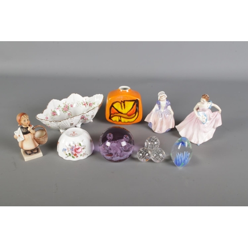 47 - A quantity of ceramics and glassware to include Royal Doulton Dinky Do (HN1678), Royal Doulton Invit... 