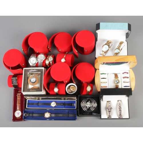 22 - A collection of assorted boxed wristwatches to include Bifora, Josmar, Geneva, Sekonda, Henley, Jung... 